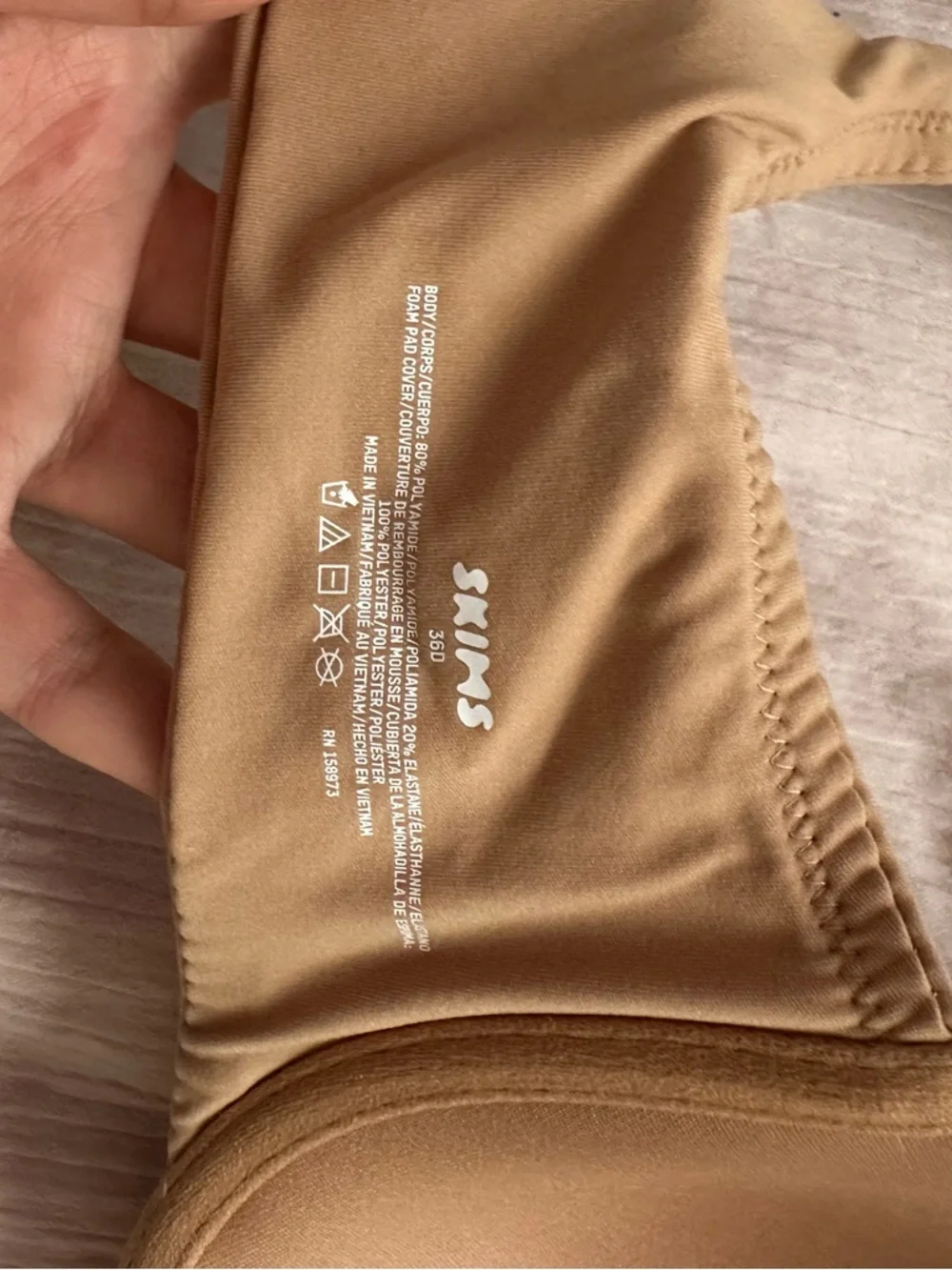 SKIMS Smooth T-Shirt Bra in Tan - Picture 3 of 4
